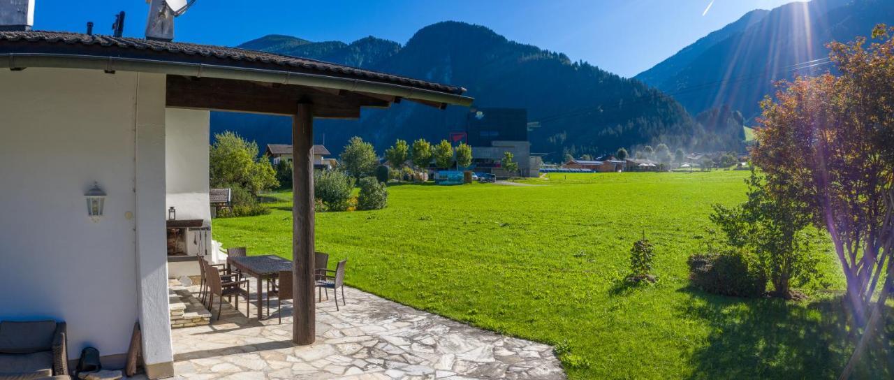 Ahorn Chalet Майрхофен Экстерьер фото