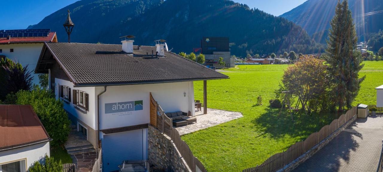 Ahorn Chalet Майрхофен Экстерьер фото